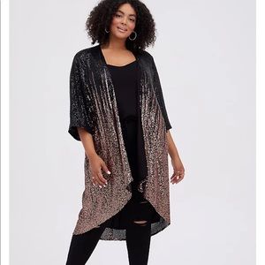 Torrid hi lo kimono ombré black gold size 1
